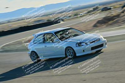 media/Dec-13-2025-Extreme Speed (Sat) [[d129ecb0b9]]/Beginner/Session 3 (Turn 5)/